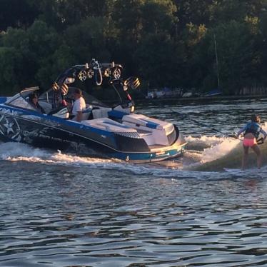 2015 Nautique g21