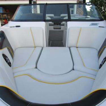 2011 Nautique