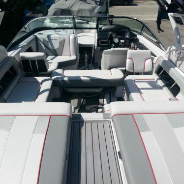 2013 Nautique 230 san