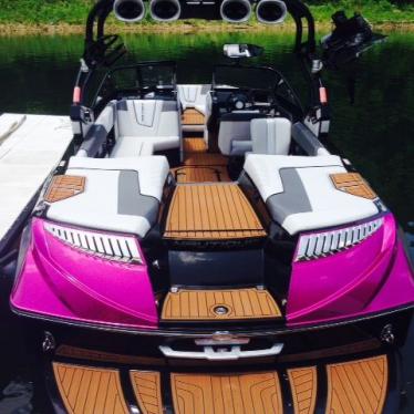 2014 Nautique g23