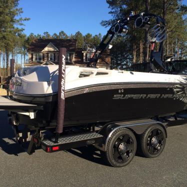 2011 Nautique 210