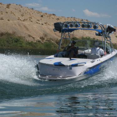 2005 Nautique 210 super air team edition