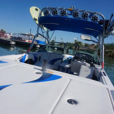 2005 Nautique 210 super air team edition