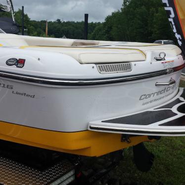 2007 Nautique 216