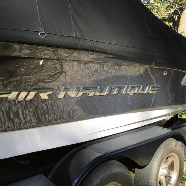 2010 Nautique sante 210