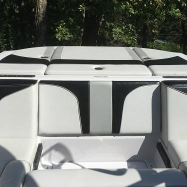 2010 Nautique sante 210