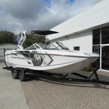 2013 Nautique g23