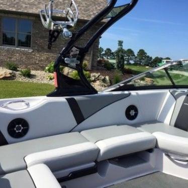 2010 Nautique super air 210