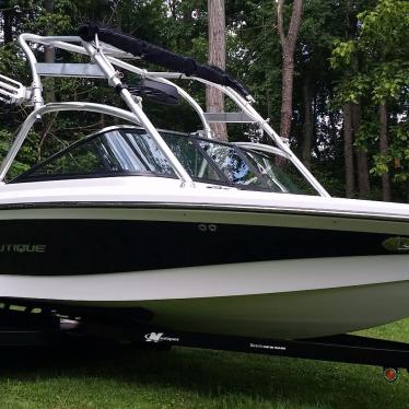 2008 Nautique 210