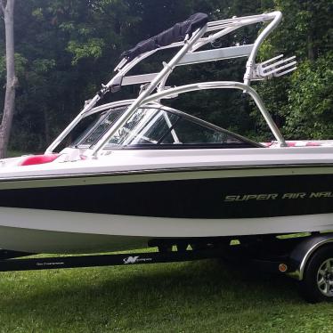 2008 Nautique 210