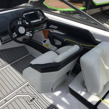 2015 Nautique