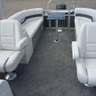 AVALON LS2300QL 2014 for sale for $28,350 - Boats-from-USA.com