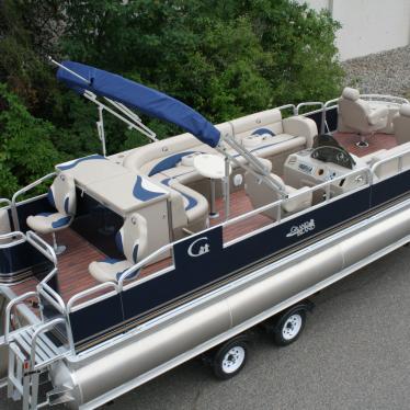 Grand Island/Tahoe 350 Racing boat for sale from USA