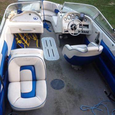 Seaswirl Bowrider Speed Boat 1996 For Sale For $3,990 - Boats-from-USA.com