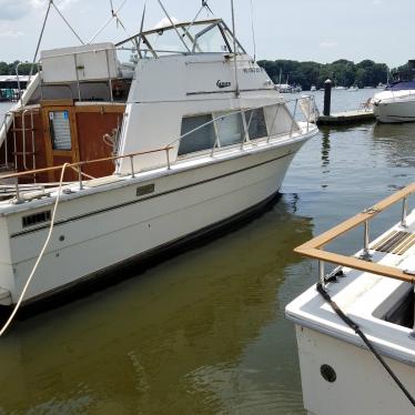 Carver Yachts MARINER 1979