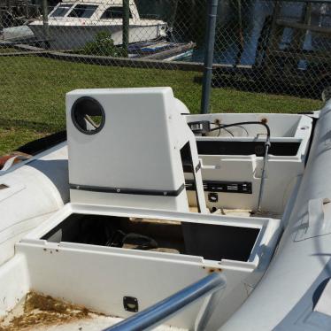 NOVURANIA MX 400 DL 1996 for sale for $1 - Boats-from-USA.com