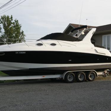 2003 Regal 3060 express cruiser