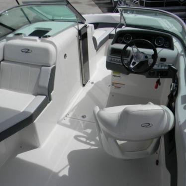 2012 Regal 24 fastdeck