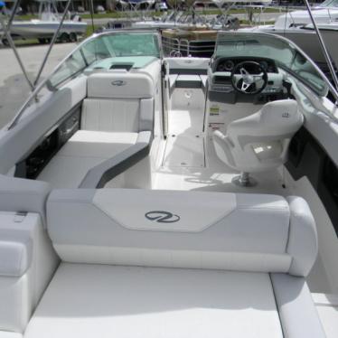 2012 Regal 24 fastdeck