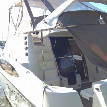 2006 Regal 3880 commodore flybridge