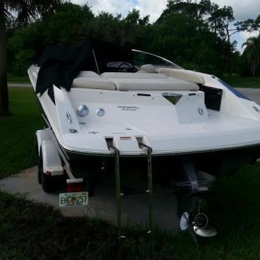 2008 Regal 2200 fastrac hull