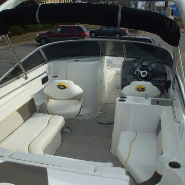 2007 Rinker 262 br