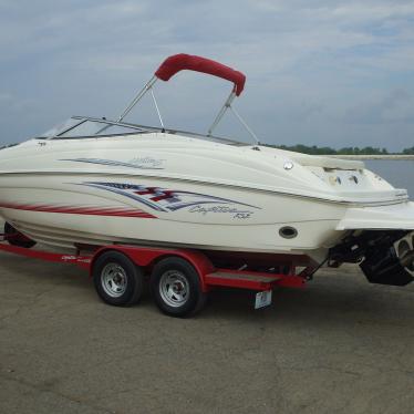 2005 Rinker 232