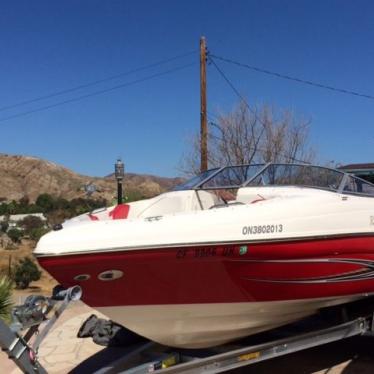 2005 Rinker captiva 232