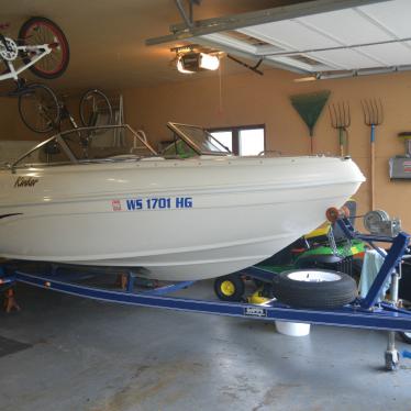 2000 Rinker 180