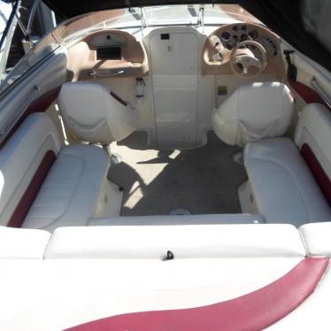 1998 Rinker 232 captiva