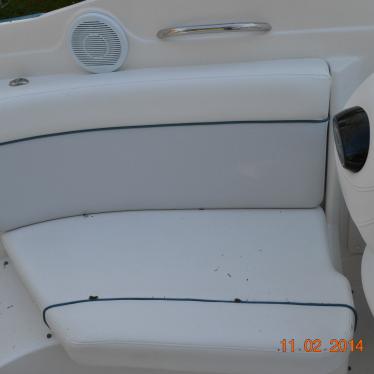 2007 Rinker 246 captiva