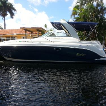 2004 Rinker fiesta vee