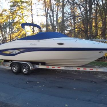 2004 Rinker 232