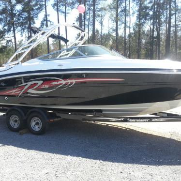 2014 Rinker 236