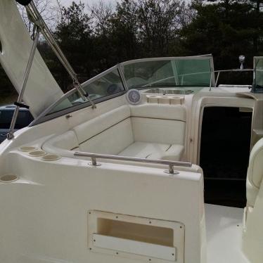 2002 Rinker 270 express cruiser