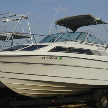 Rinker Fiesta Vee 250 1990 for sale for $2,725 - Boats-from-USA.com