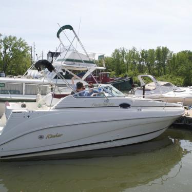 2001 Rinker fiesta vee