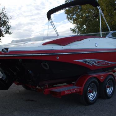 2007 Rinker 226