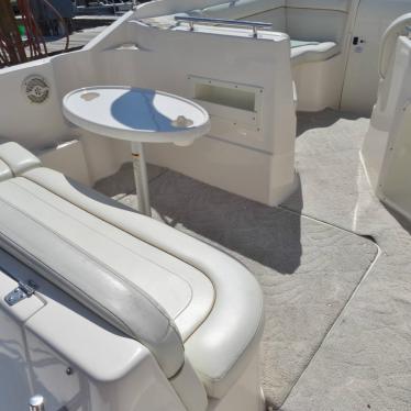 2005 Rinker 270