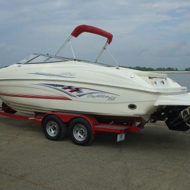 2005 Rinker 232 br