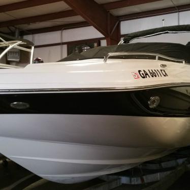 2009 Rinker 248 captiva deckboat