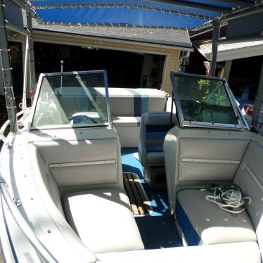 1985 Rinker open bow