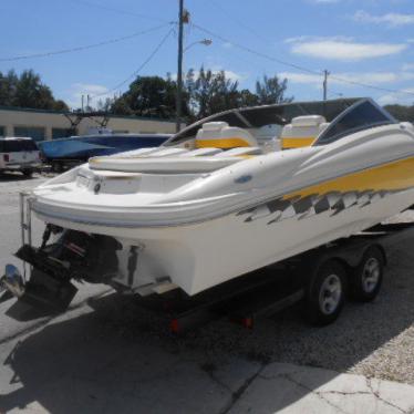 2002 Rinker 262 captiva cuddy