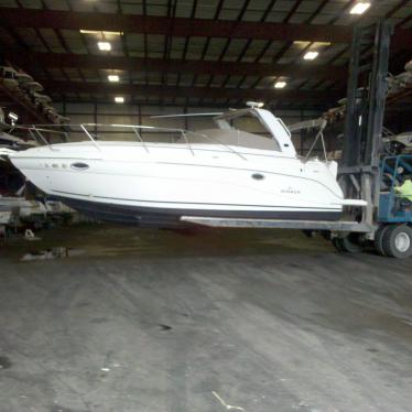 2007 Rinker 320 express cruiser