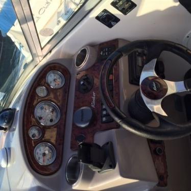 2005 Rinker 270 fiesta vee