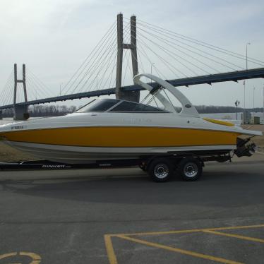 2007 Rinker 262 br