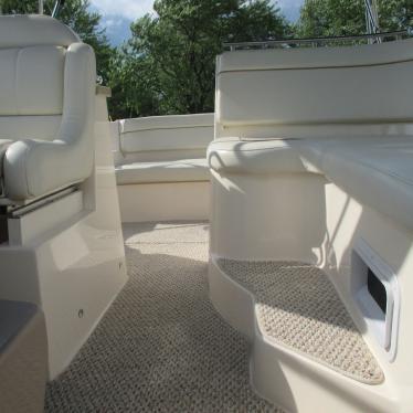 2005 Rinker 300 fiesta vee