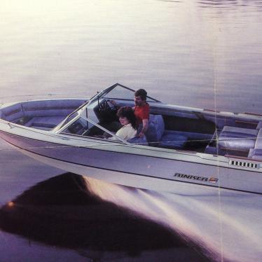 1984 Rinker v170 open bow