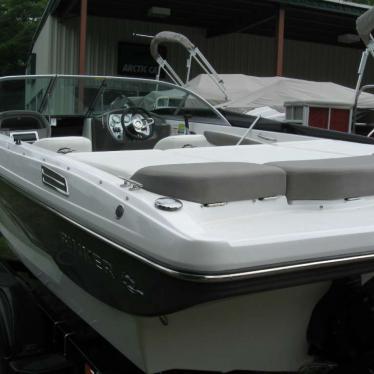 2014 Rinker 186 br