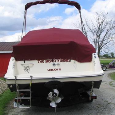 1996 Rinker fiesta vee 266